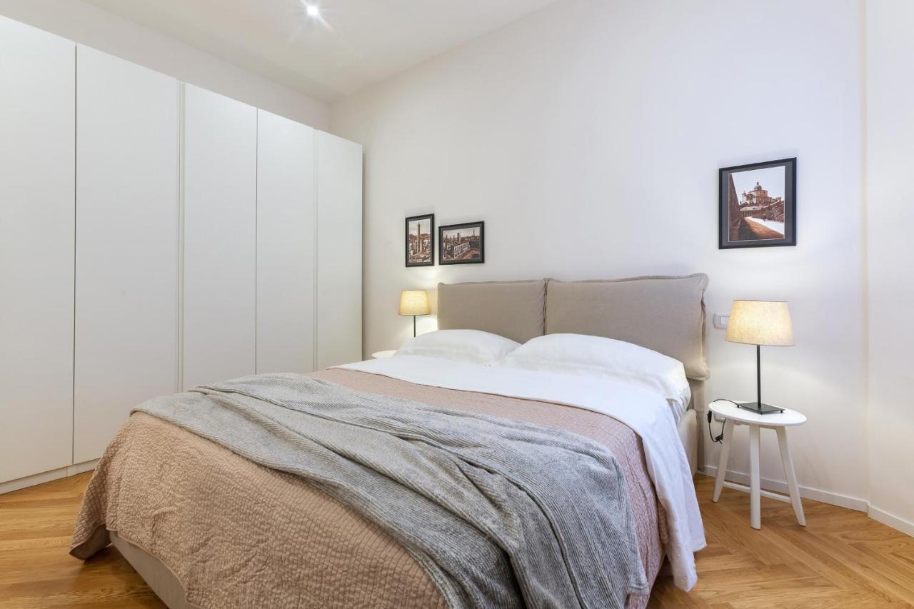 Bologna Piazza del Nettuno Apartment Esterno foto